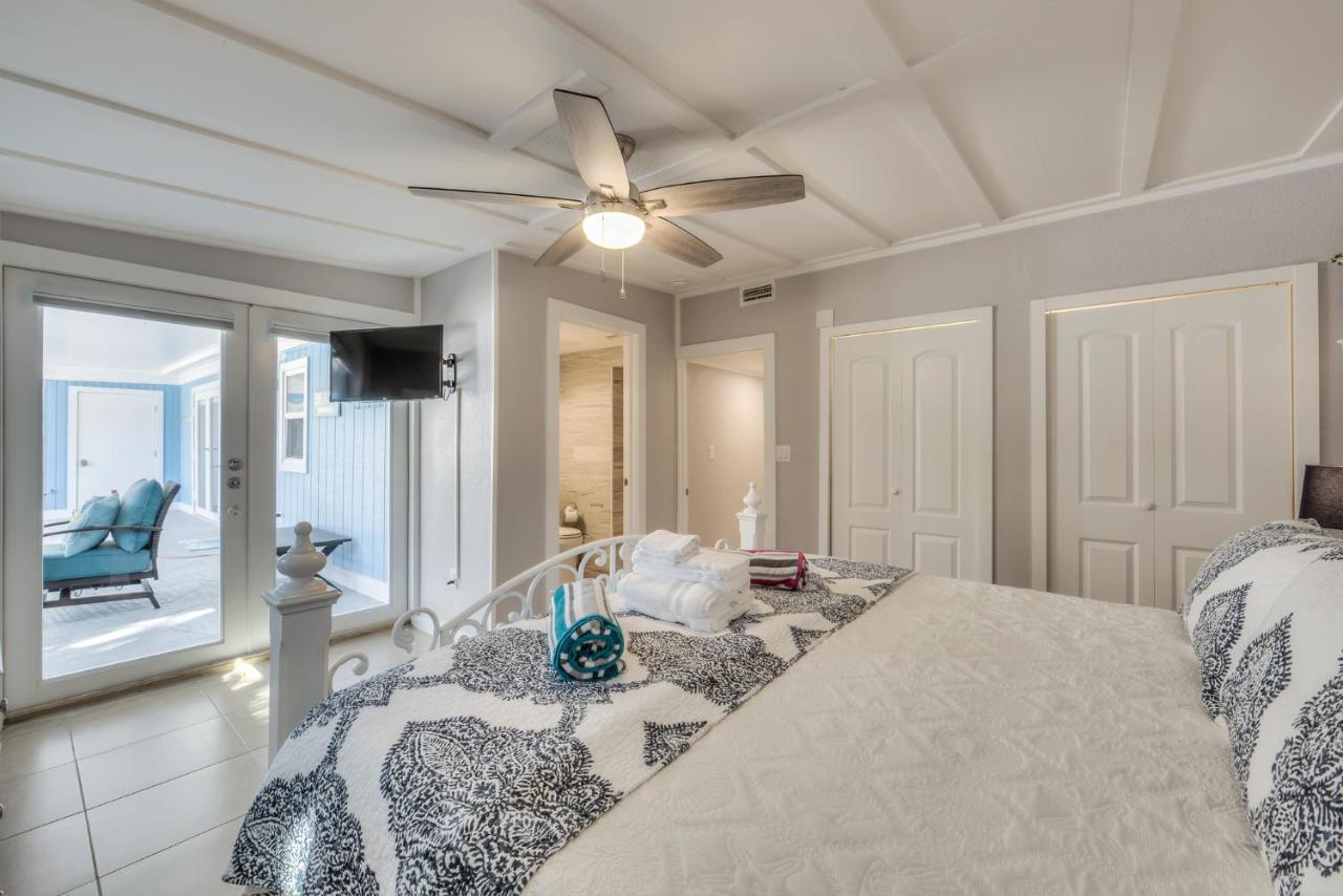 Matanzas Retreat On The Canal Fort Myers Beach Exterior foto